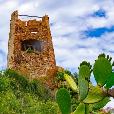 Torre Di Bari * バリ・サルド